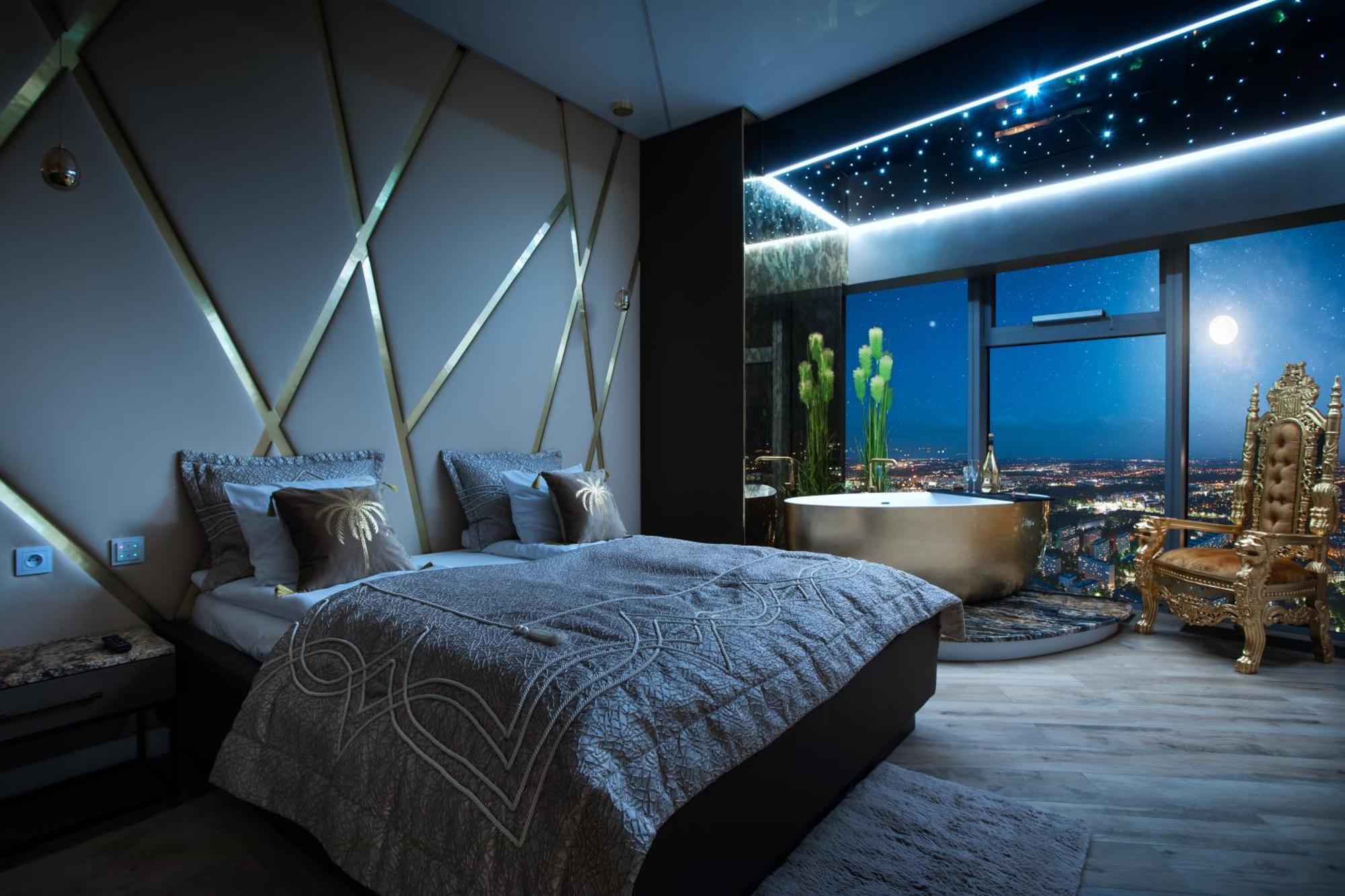 30Th+ Floor Apartments In Sky Tower Wroclaw Dış mekan fotoğraf