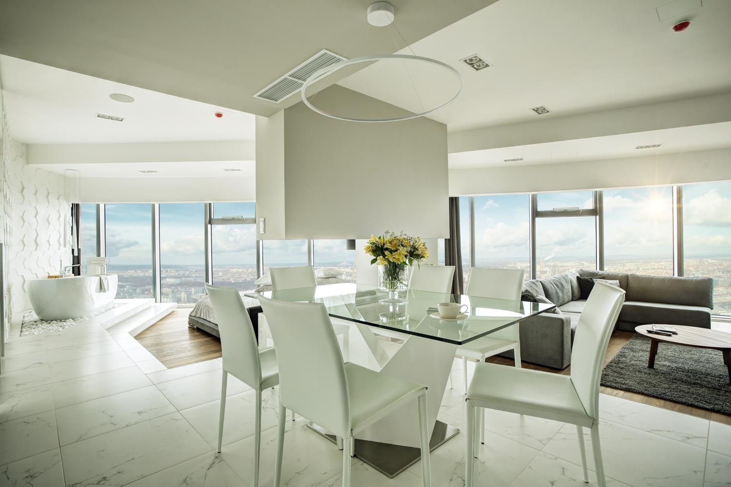 30Th+ Floor Apartments In Sky Tower Wroclaw Dış mekan fotoğraf