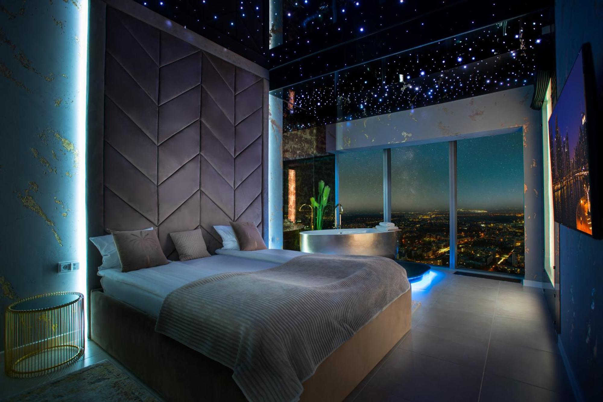 30Th+ Floor Apartments In Sky Tower Wroclaw Dış mekan fotoğraf